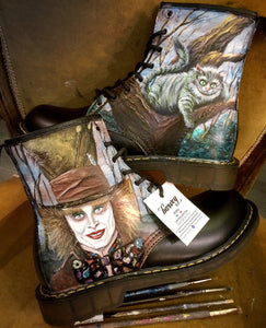 WONDERLAND boots