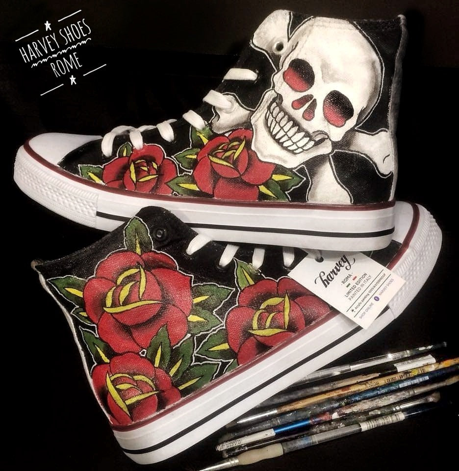 TATTOO SHOES